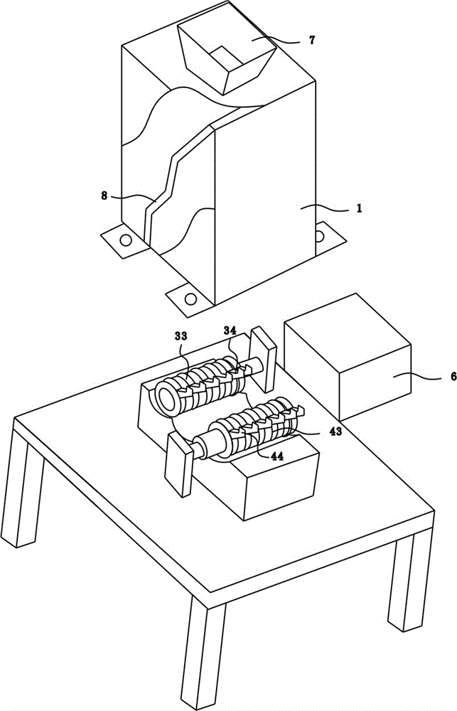 實(shí)用型廢舊電池破碎機(jī)的制作方法附圖